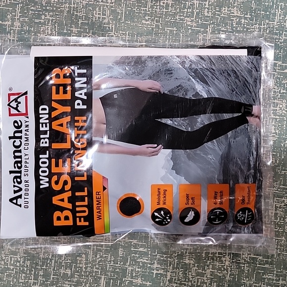 NWT (IN BAG) Women's Avalanche WOOL BLEND Base Layers PANTS - Picture 1 of 3